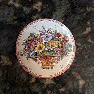 NOS Vintage Delft Holland Pottery Handpainted Polychrome Round Trinket Box